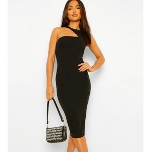 NWT Boohoo Shoulder Reveal Midi Dress